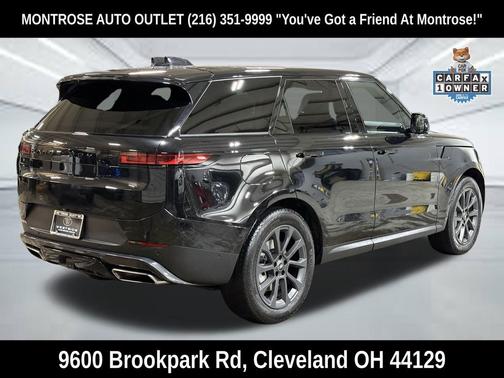 Santorini Black Metallic 2024 Land Rover Range Rover Sport SE
