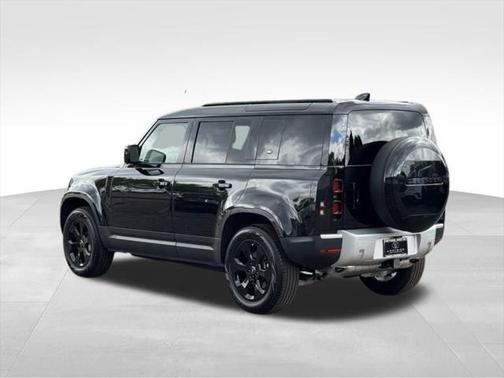 2024 Land Rover Defender 110 P400 S