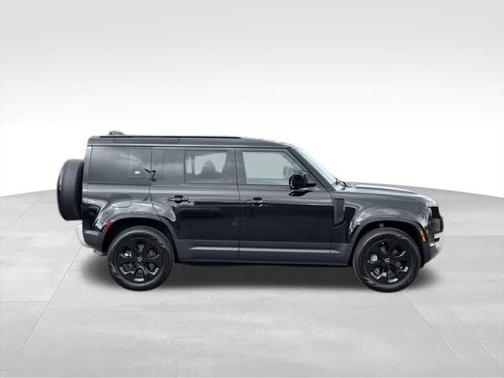 2024 Land Rover Defender 110 P400 S