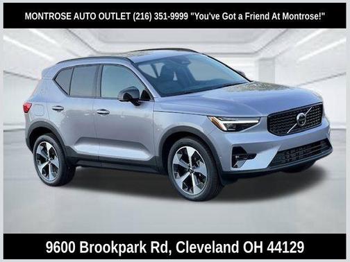Aurora Silver 2026 Volvo XC40 Plus, B5 AWD Gas (mild hybrid), Dark