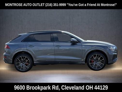 Daytona Gray Pearl Effect 2019 Audi Q8 3.0T Premium Plus