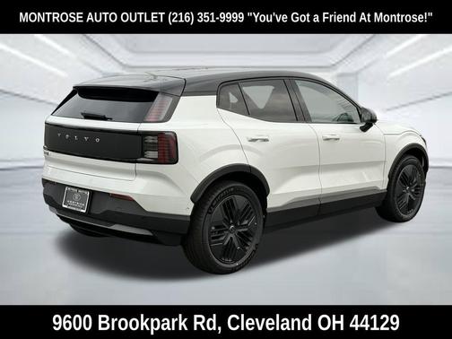 Crystal White Metallic 2026 Volvo EX30 Cross Country Ultra, Twin Motor Performance, Fully electric
