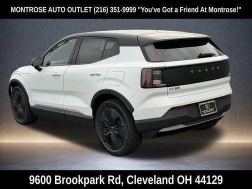 2026 Volvo EX30 Cross Country Ultra