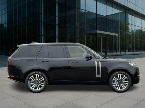 2025 Land Rover Range Rover P530 SE