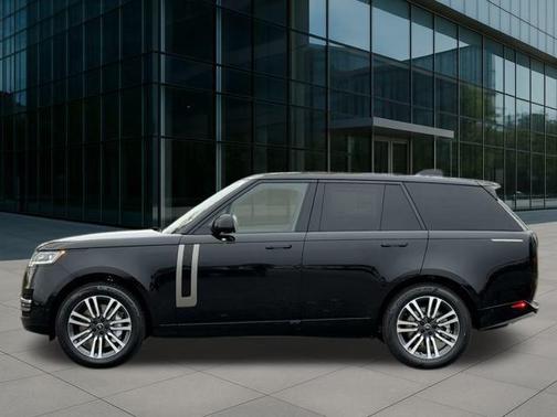 2025 Land Rover Range Rover P530 SE