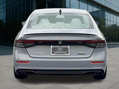 2023 Honda Accord Hybrid Base