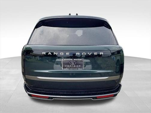 2025 Land Rover Range Rover P400 SE