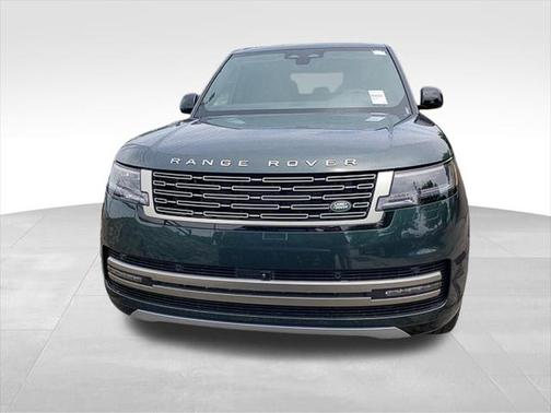 2025 Land Rover Range Rover P400 SE