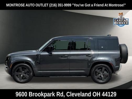 Eiger Grey Metallic 2024 Land Rover Defender 110 P500 SE