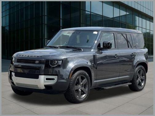 2024 Land Rover Defender 110 P500 SE