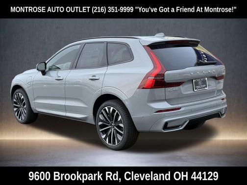 2026 Volvo XC60 B5 Ultra