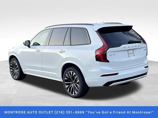 2026 Volvo XC90 B6 Ultra Dark Theme 6-Seater