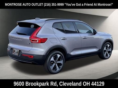 Aurora Silver 2026 Volvo XC40 Plus, B5 AWD Gas (mild hybrid), Dark