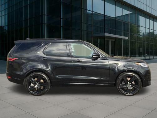 2024 Land Rover Discovery P360 Dynamic SE