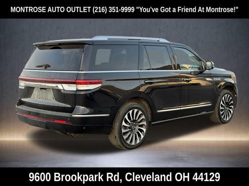 2022 Lincoln Navigator Black Label