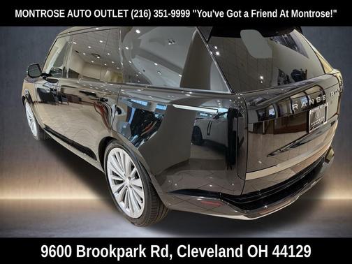 2025 Land Rover Range Rover P530 SE 7 Seat