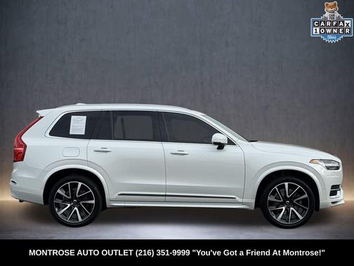 2023 Volvo XC90 B5 Plus