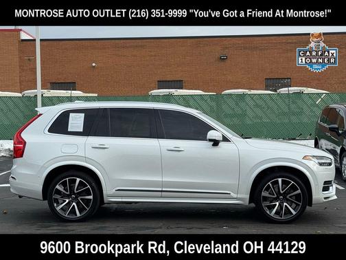 2023 Volvo XC90 B5 Plus