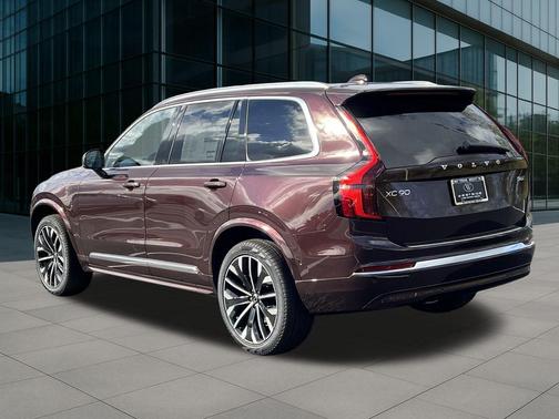 2026 Volvo XC90 B6 Plus 6-Seater