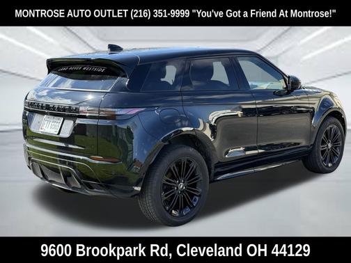 Santorini Black Metallic 2026 Land Rover Range Rover Evoque Dynamic SE