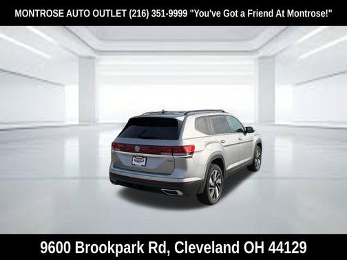 Silver Mist Metallic 2025 Volkswagen Atlas 2.0T SE w/Technology 4MOTION