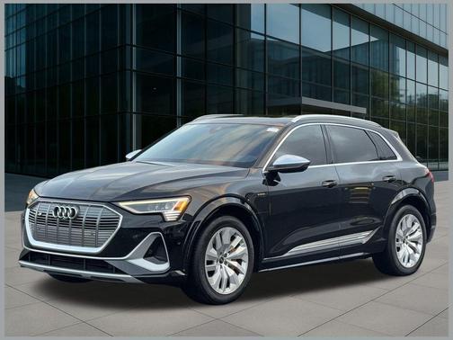 2022 Audi e-tron S Premium Plus