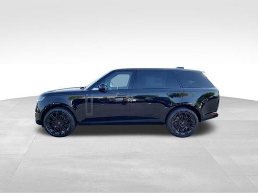 2025 Land Rover Range Rover P530 SE 7 Seat