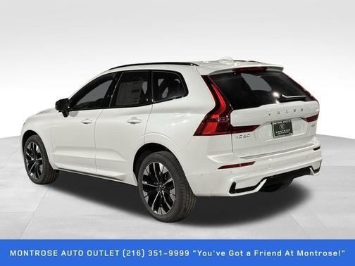 2026 Volvo XC60 B5 Plus