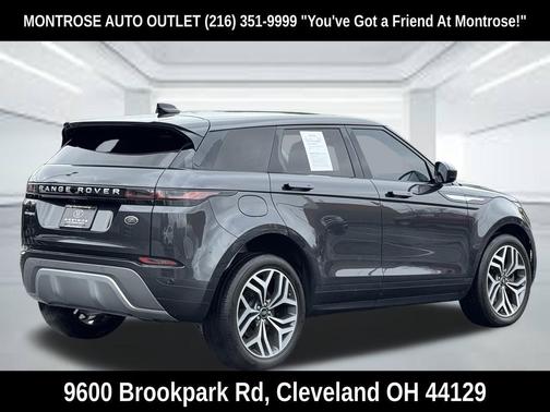 Carpathian Grey Premium Metallic 2022 Land Rover Range Rover Evoque SE
