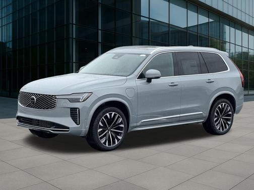 2026 Volvo XC90 Plug-In Hybrid T8 Plus 7-Seater