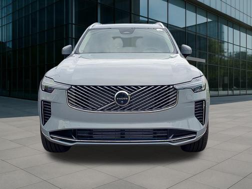 2026 Volvo XC90 Plug-In Hybrid T8 Plus 7-Seater