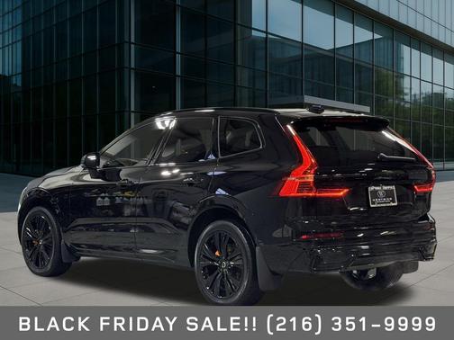 2024 Volvo XC60 B5 Plus Dark Theme