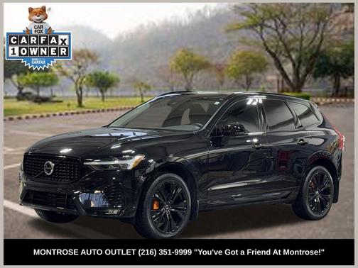 2024 Volvo XC60 B5 Plus Dark Theme