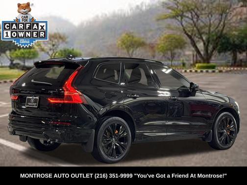 2024 Volvo XC60 B5 Plus Dark Theme