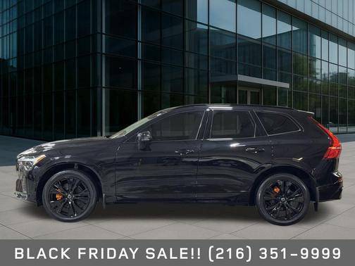 2024 Volvo XC60 B5 Plus Dark Theme