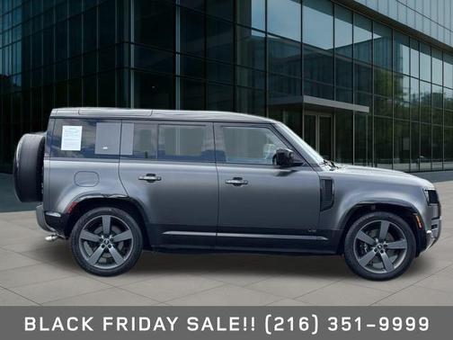 2023 Land Rover Defender 110 V8