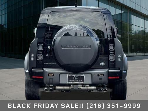 2023 Land Rover Defender 110 V8