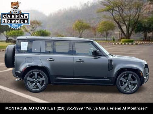 2023 Land Rover Defender 110 V8