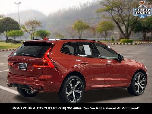 2022 Volvo XC60 Recharge Plug-In Hybrid T8 R-Design