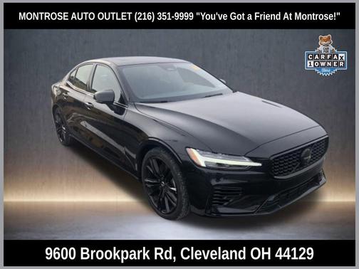 2023 Volvo S60 Recharge Plug-In Hybrid T8 Plus Black Edition