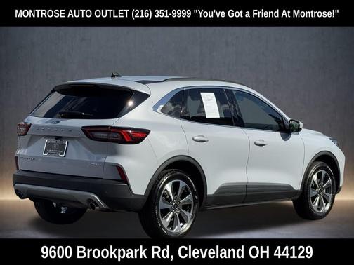 2025 Ford Escape Platinum