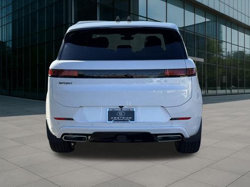 2025 Land Rover Range Rover Sport SE