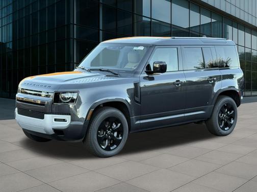 2025 Land Rover Defender 110 P300