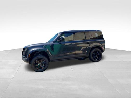 2025 Land Rover Defender 110 P300