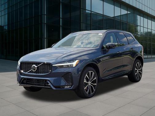 2025 Volvo XC60 Plus