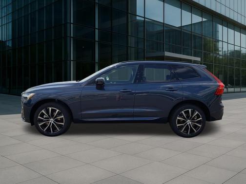 2025 Volvo XC60 Plus