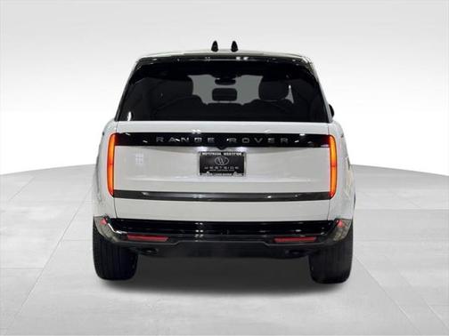 2024 Land Rover Range Rover P400 SE