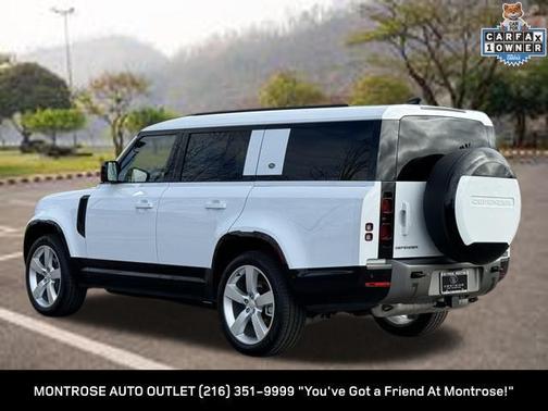 2024 Land Rover Defender 130 P400 X-Dynamic SE