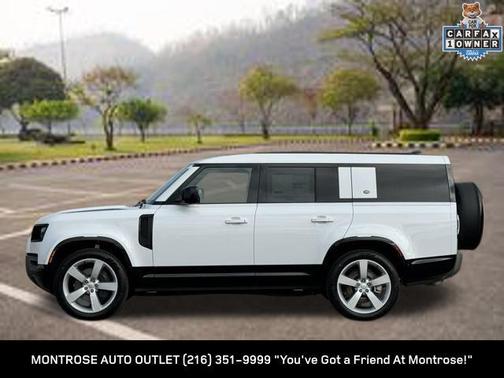 2024 Land Rover Defender 130 P400 X-Dynamic SE