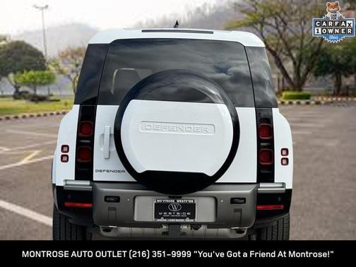 2024 Land Rover Defender 130 P400 X-Dynamic SE